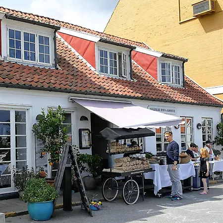 Vakantiehuis Gezellig Juweeltje Aan Het Rågeleje Vejby